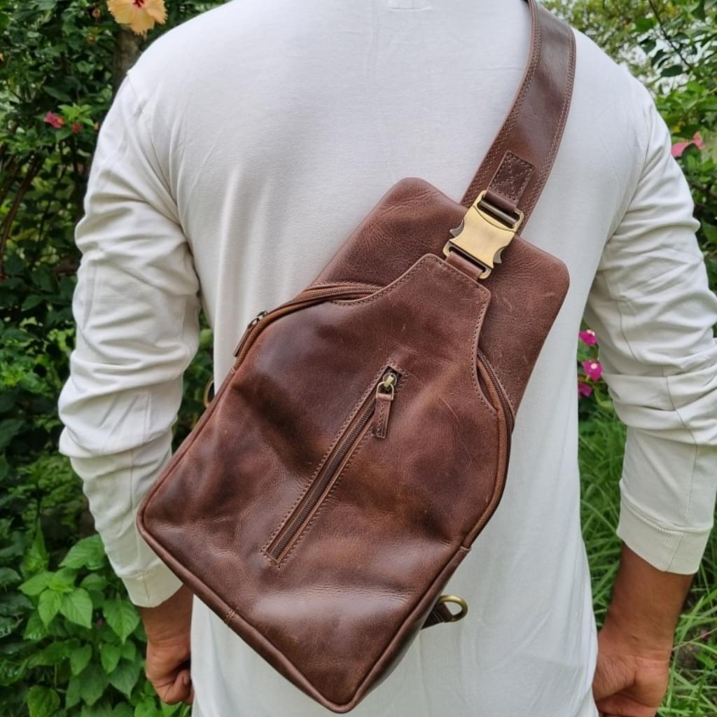 Leather Fanny Pack – Handcrafted, Durable & Stylish for Everyday Use